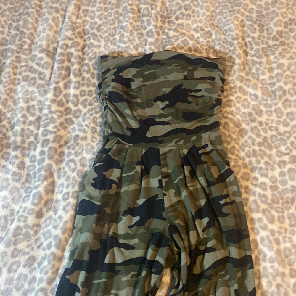 Cami strapless romper